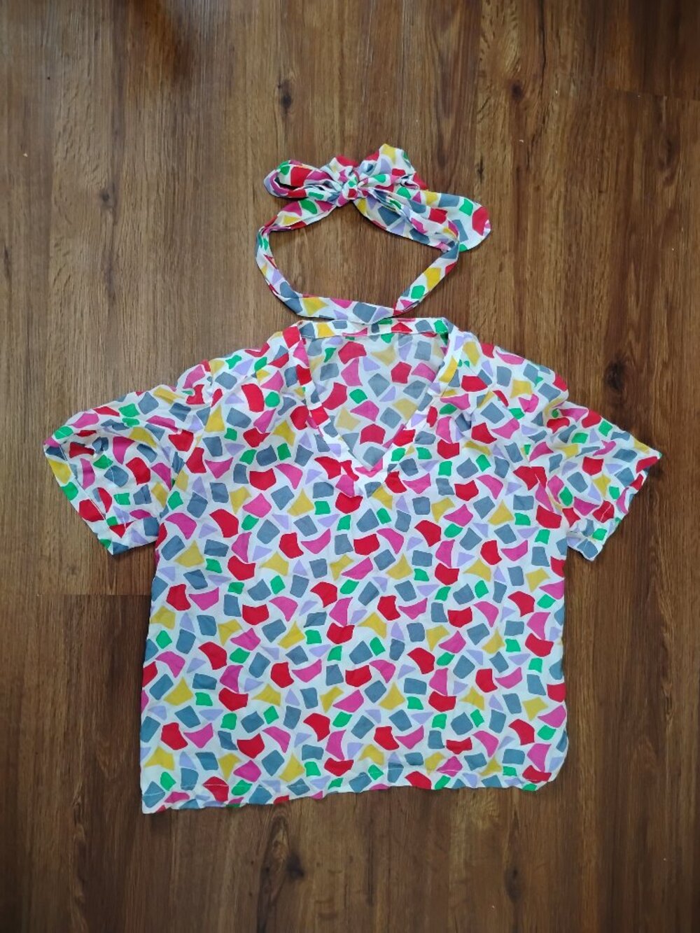 Vintage Doncaster Rainbow Abstract Geometric Cropped Blouse Top